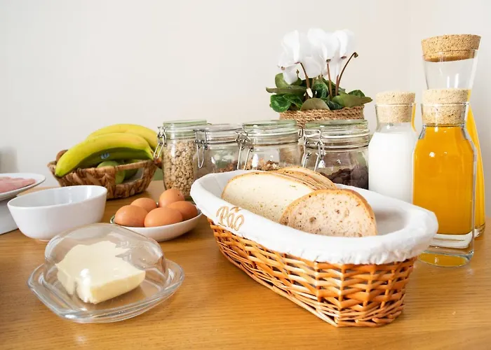 Vishostel ויסאו