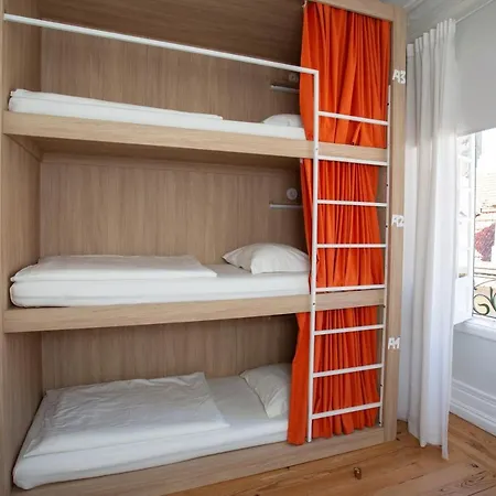 Hostel Vishostel *
